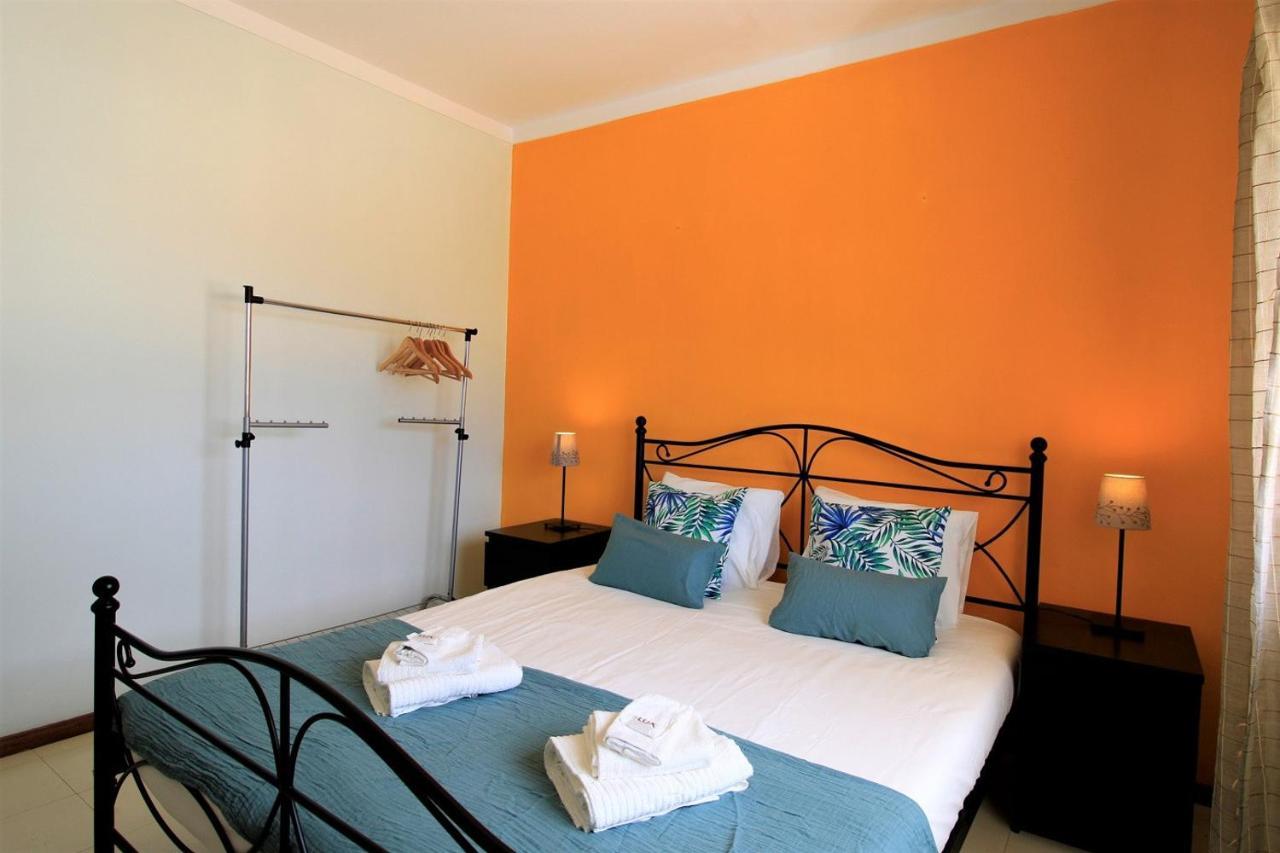 Appartement Portimao Classic With Pool By Homing à Alvor Extérieur photo