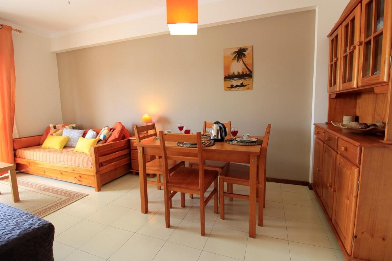 Appartement Portimao Classic With Pool By Homing à Alvor Extérieur photo