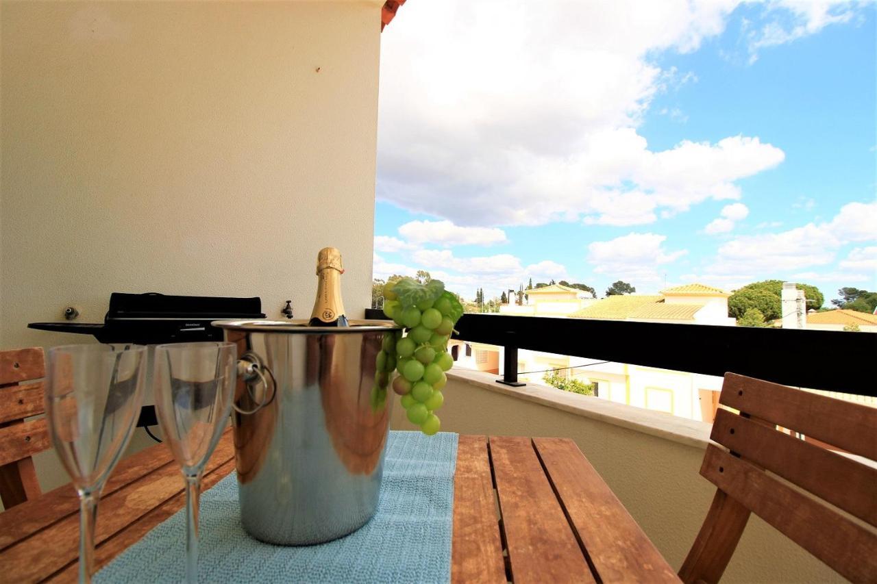 Appartement Portimao Classic With Pool By Homing à Alvor Extérieur photo